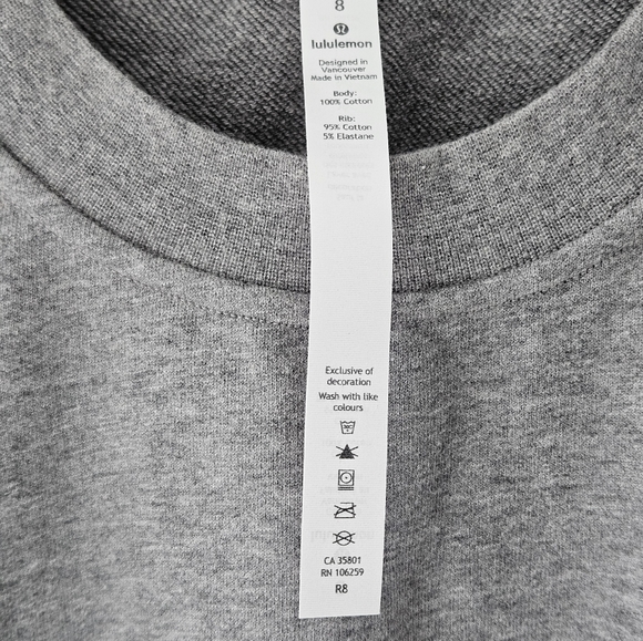 Lululemon Perfectly Oversized Sweatshirt - size 8 - Picture 2 of 4